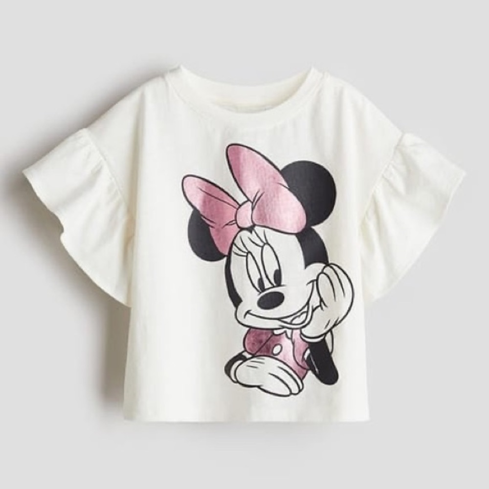 🩷H&M🩷 White Tee with Pink Minnie Mouse Design. Size 6x/7
